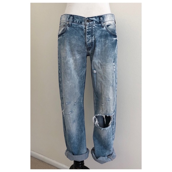 h&m distressed jeans